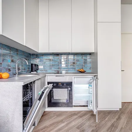 Old Town Apartment Collection, 6 Wilno