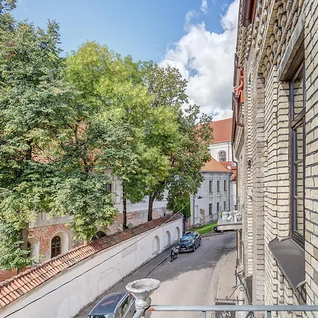 Old Town Apartment Collection, 6